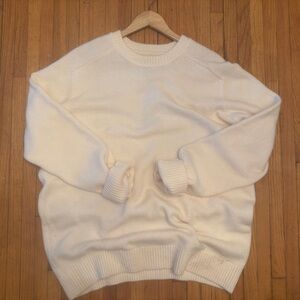 GAP Crewneck Pullover Sweater
